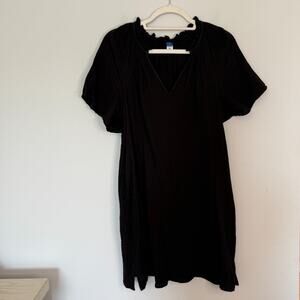 Old Navy Crinkle Gauze Swing Dress Size Small Black Casual V-Neck Mini Pockets